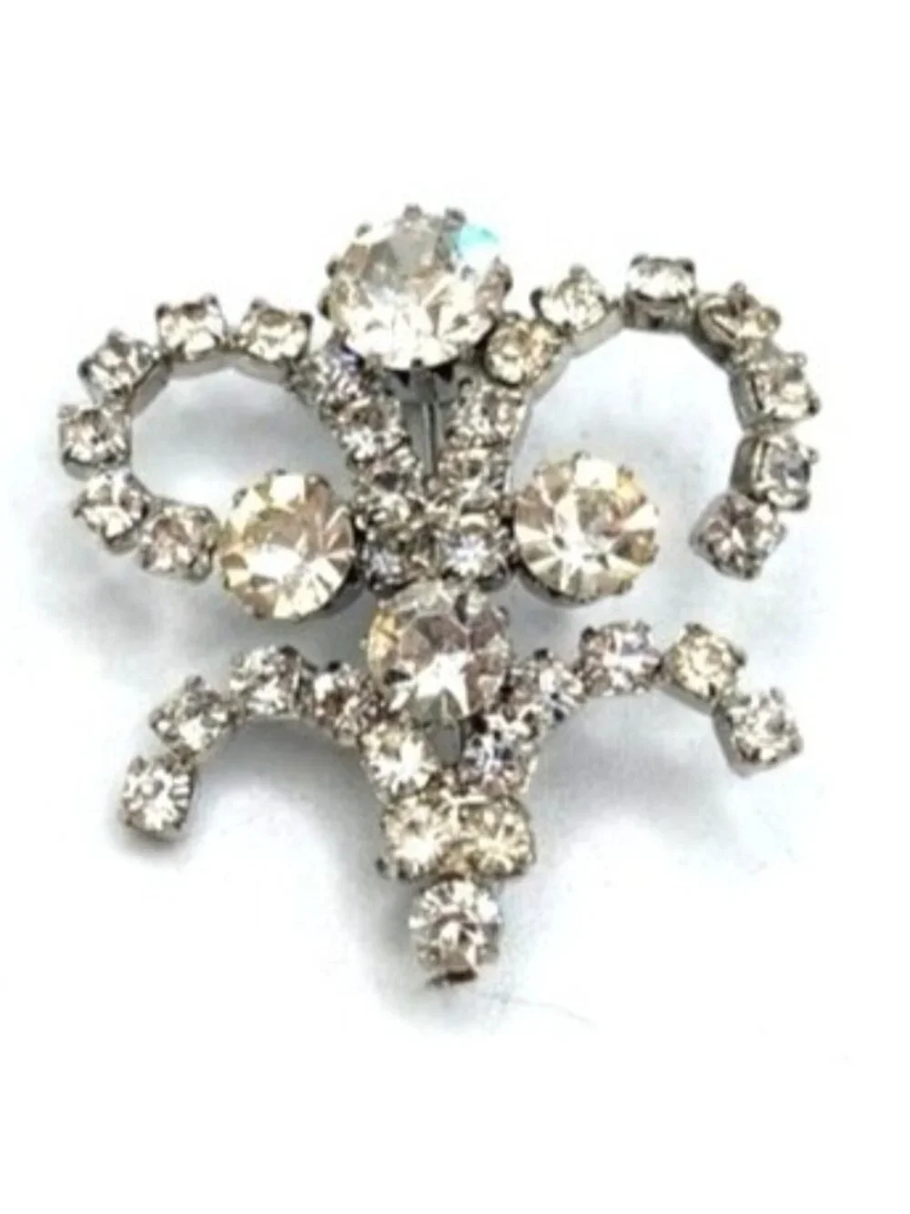 Vintage Rhinestone Fleur-De-Lis Brooch Silver-Tone Sparkling